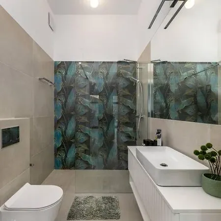1-bedroom Near Metro Lejlighed