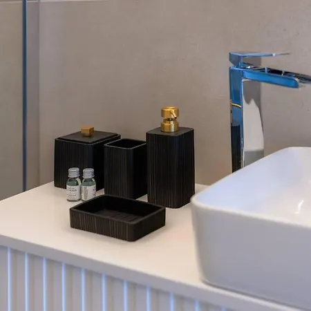 Lejlighed 1-bedroom Near Metro